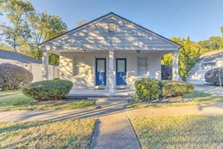 Gated Cottage Community! Ideal Midtown Spot - 2