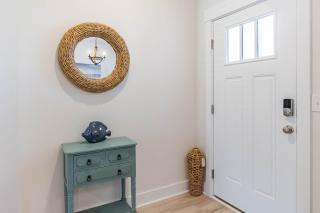 Serenity Salty Intentions At 14334 Gardenglen Drive - 6