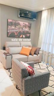 Quarto HOME OFFICE no CENTRO com Cama Box de solteiro - WIFI - TV - banheiro - Sala de Estar e cozinha - Apto compartilhado com Anfitriões experientes em hospedar - Superhost no BnB 5 estrelas - Criciúma - 5