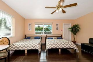 Tranquil Retreat with HEATED POOL Minutes to the Beach - Dania Beach - 4