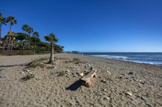 Villa Arin - Beachside Family Home - Estepona - 5