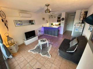 APPARTEMENT 4 PERSONNES PORT GRIMAUD - COTE D'AZUR - Grimaud - 8