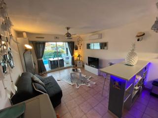 APPARTEMENT 4 PERSONNES PORT GRIMAUD - COTE D'AZUR - Grimaud - 5