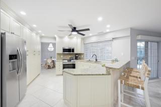 W exposure waterfront home with pool/kayaks with lift - 5