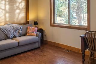 Lakefront Paradise - 6