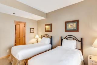 Meadows Cambridge 2 - 1