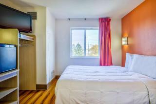 Motel 6-Burlington, ON - Toronto West - Oakville - 6