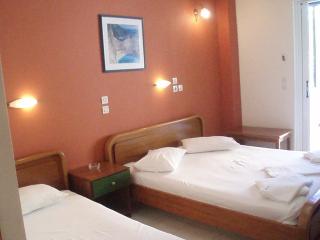 Denise Beach Hotel - 3