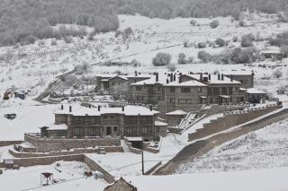 Miramonte Chalet Hotel Spa - Palaios Agios Athanasios - 6