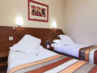 Kyriad Nîmes Ouest A9 - Nimes - 9