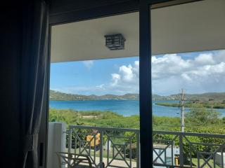 ELIMAR BAY VIEW APT with INFINITY POOL AVAILABLE - 5