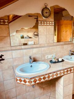 Gemütliche Wohnung mit Ofen und Naturblick - 6