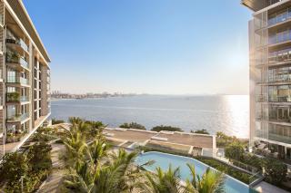 Phenomenal 2BR with Scenic Sea-View from ALL rooms! - Dubai - 5