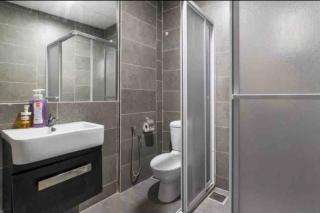 Minimalist Studio Free Netflix/WiFi - Petaling Jaya - 6