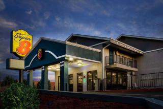 Super 8 by Wyndham Tulsa/Arpt/St Fairgrounds - Tulsa - 7