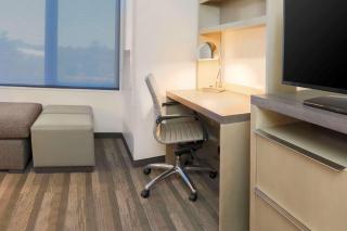 Hyatt House Davis - 2