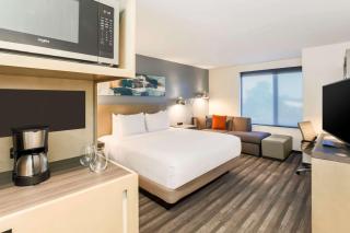 Hyatt House Davis - 1