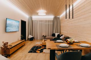 SKRI Chalets - 1