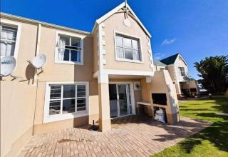 Claptons Beach The Jackalope - Jeffreys Bay - 1