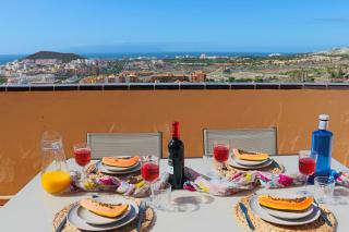 Sunset in The Heights Ocean View - HEATED POOL - Los Cristianos - 0