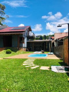 chalé da reserva com piscina - 0