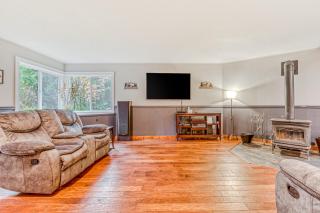 Rhododendron Retreat - 9