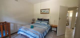 Beach Break Holiday Flat - Port Shepstone - 8