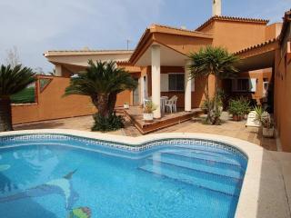 **Casa con piscina, cerca del mar, wifi gratis, aire opcional, mascotas bienvenidas, playa para perros** - ES-184-27 - Riumar - 0