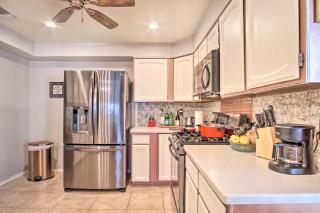 Tucson House with Private Pool 5 Mi to Downtown! - Tucson - 1
