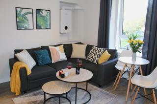 Modern Craigie Apartment - 3
