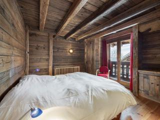 Chalet familial traditionnel avec sauna proche des pistes et commerces, parking, animaux admis - FR-1-566-3 - 1