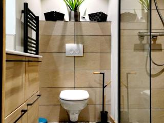 Studio rénové avec kitchenette, balcon et wifi - FR-1-598-84 - 6