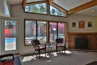 Cedarbrook Two Double bed Standard Hotel room 118 - Killington - 3