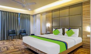 Treebo Classic Grande, Camp - Pune - 0