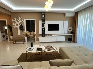SAS 2 Luxury Apartments - Mamaia - 6