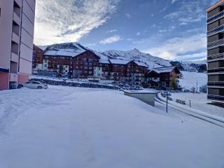 Studio fonctionnel proche des pistes avec coin chambre séparé, internet et cuisine équipée - FR-1-416-72 - La Toussuire - 3