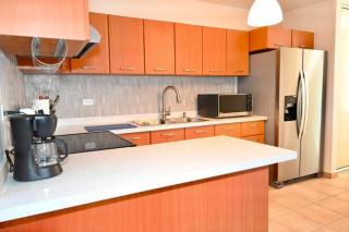 Apartamento frente a la Playa Arecibo Puerto Rico - Arecibo - 2