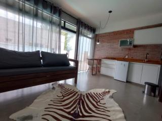 The Guest House hostel - Balneário Gaivotas - 1