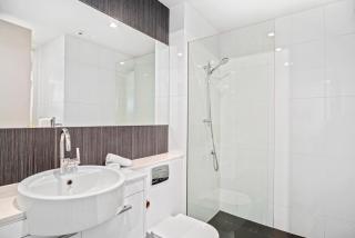 2-Bedroom Executive Apartment - The Bowen - Queenstown - 1