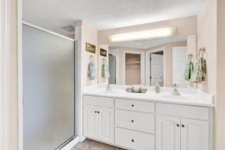 Treasure Island 707 - Gulf front, sunset views, heated resort pool & hot tub! - Panama City Beach - 7