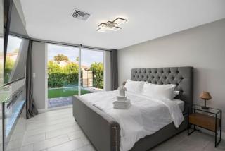Luxury Villa 5mins to Old Town w Pool Fire pit and BBQ - Scottsdale - 7