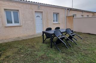 Belle Maison climatisée rénovée Pac-Man entre collègues, amis, famille - barbecue - Netflix - Prime - Baby foot 50cts - Saint-Seurin-sur-lʼIsle - 2
