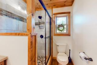 Lake Therapy Hideaway - New Tazewell - 1