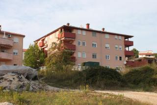 Apartments with a parking space Pula - 7340 - 8