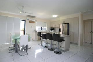 17 Sea Esplanade - 6