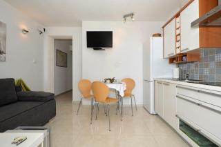 Apartments Inge - Seget Vranjica - 5