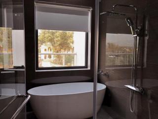 Hoàng Liên Hotel - Na Cốc - 7