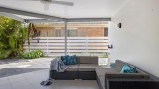 Baie de Salamandre - Salamander Bay - 3