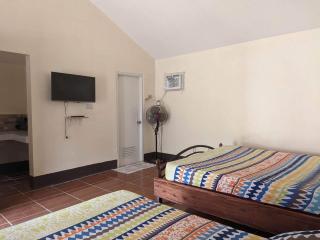 Miguel's Homestay - Pañge - 4