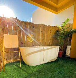 ABS Pool Condo - 2